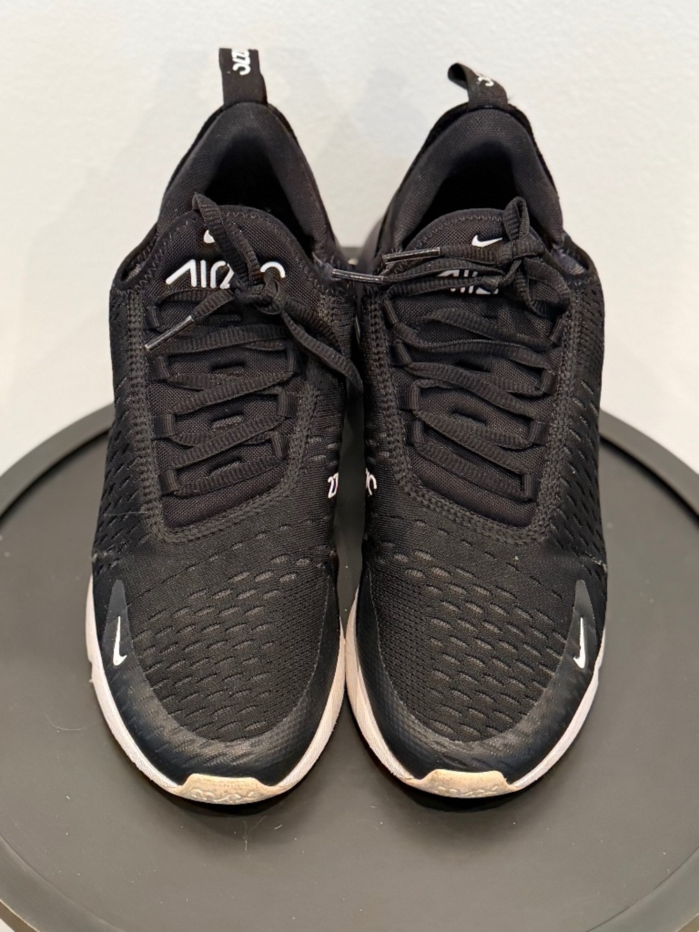 Air Max 270 Women's size 9 good used condition Black and White
